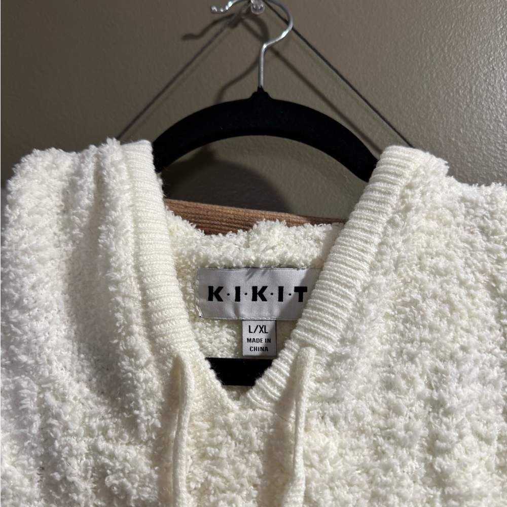 Cozy off White Knit Hooded Sweater new without tags - Picture 5 of 8